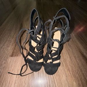 Black laced heels